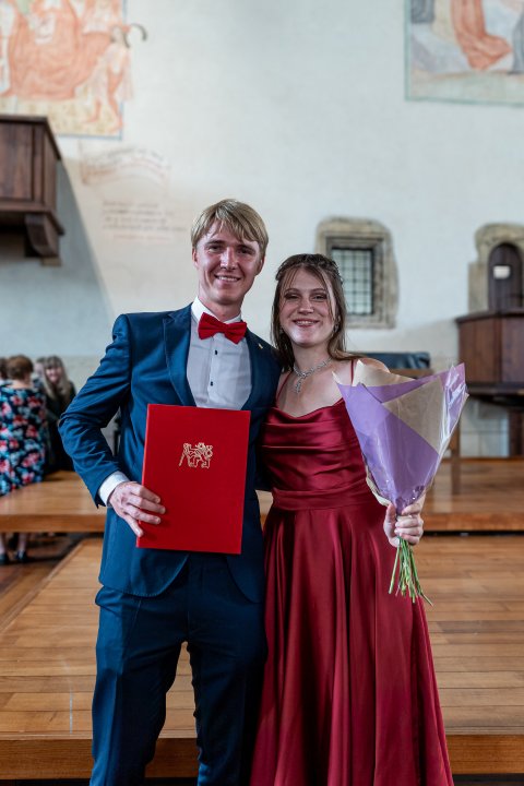 Snímek 201