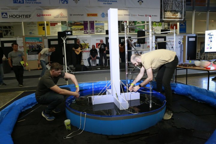 Snímek 44