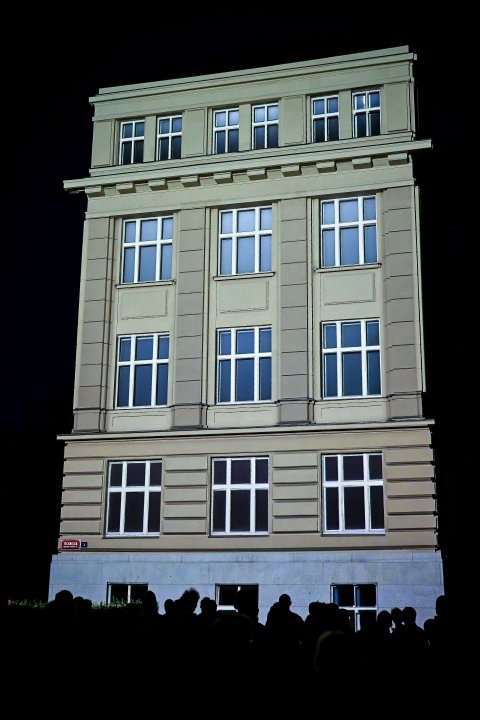 Snímek 169