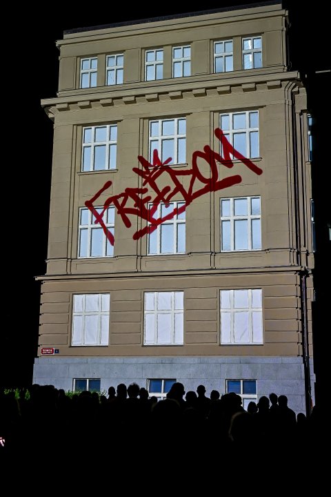 Snímek 176