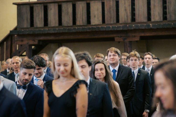 Snímek 7