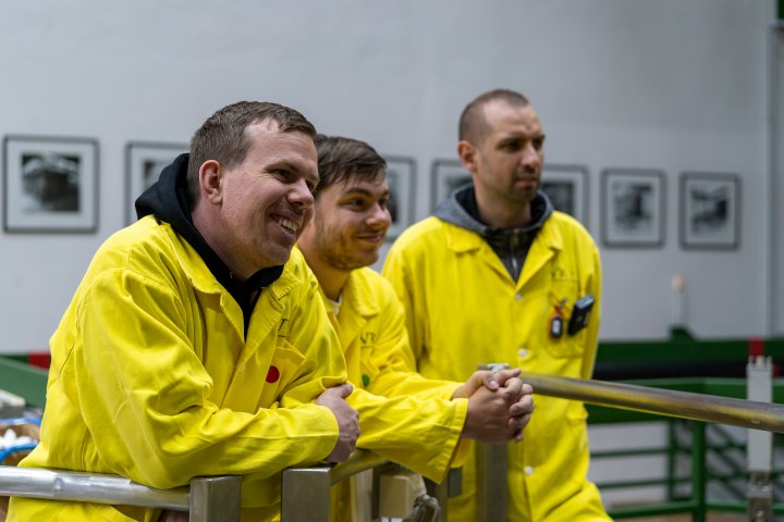 Snímek 49