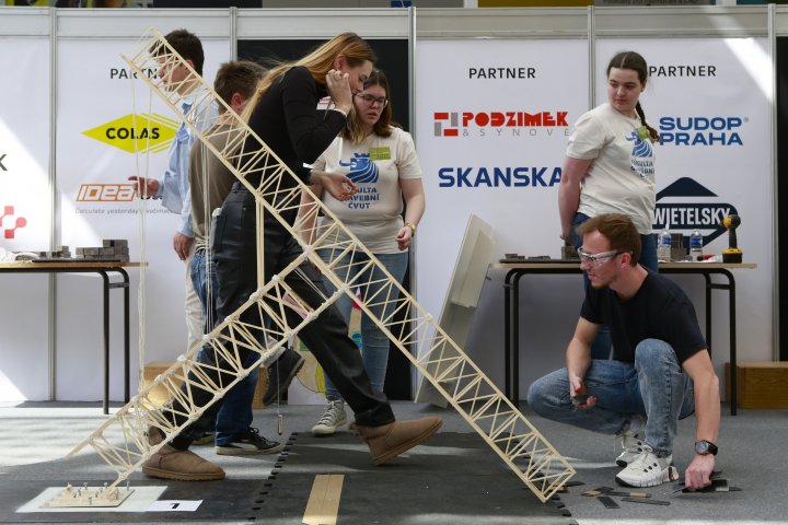 Snímek 81