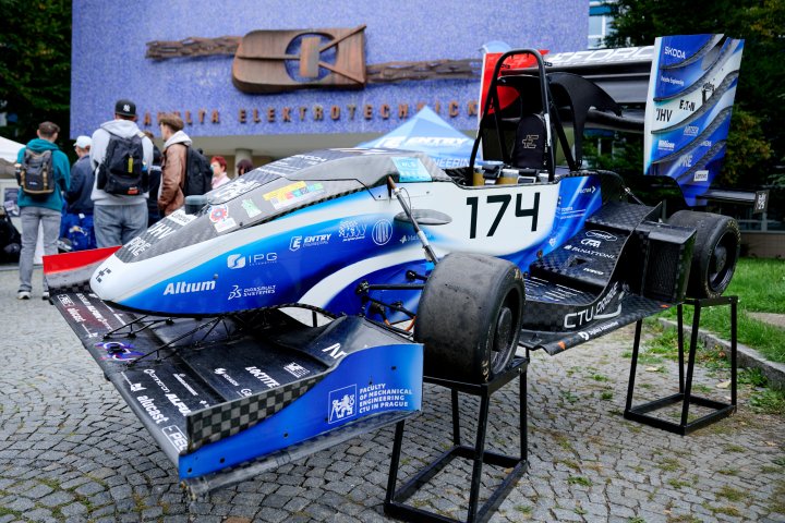 Snímek 18